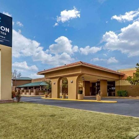 Clarion Inn & Suites, Розуелл Екстер'єр фото