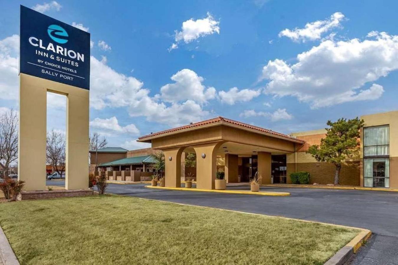 Clarion Inn & Suites, Розуелл Екстер'єр фото